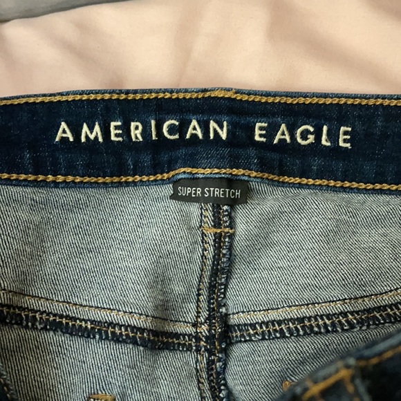 AMERICAN EAGLE RIPPED JEANS - Picture 3 of 4
